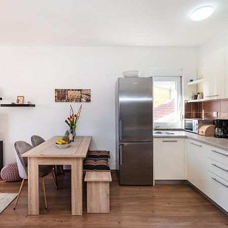 Apartment Karla 扎达尔 外观 照片