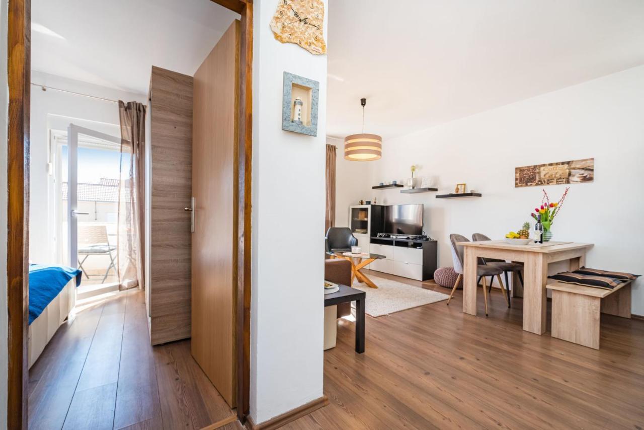 Apartment Karla 扎达尔 外观 照片