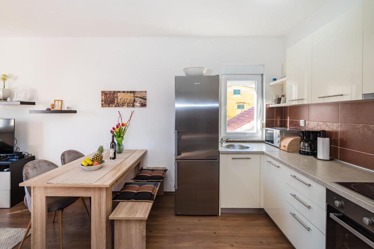 Apartment Karla 扎达尔 外观 照片