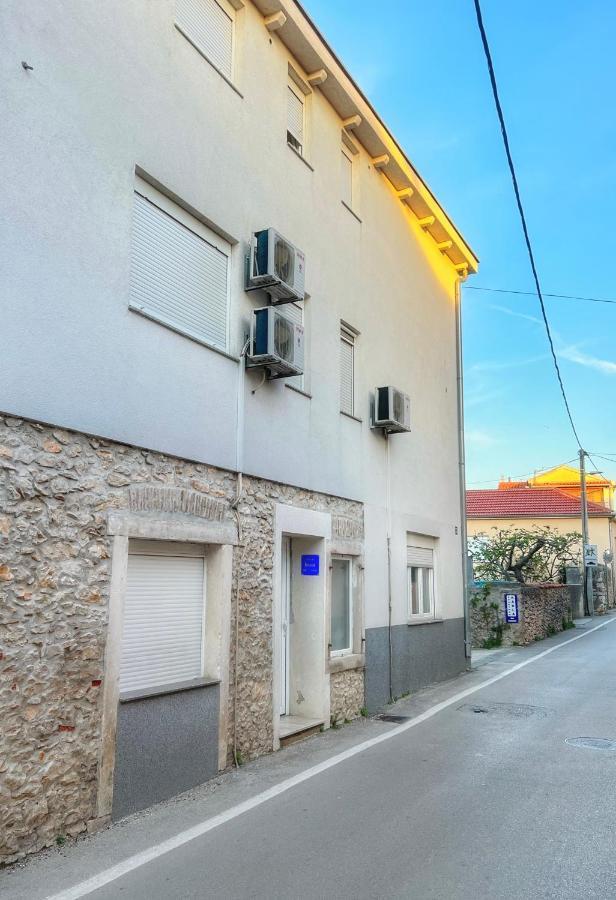Apartment Karla 扎达尔 外观 照片